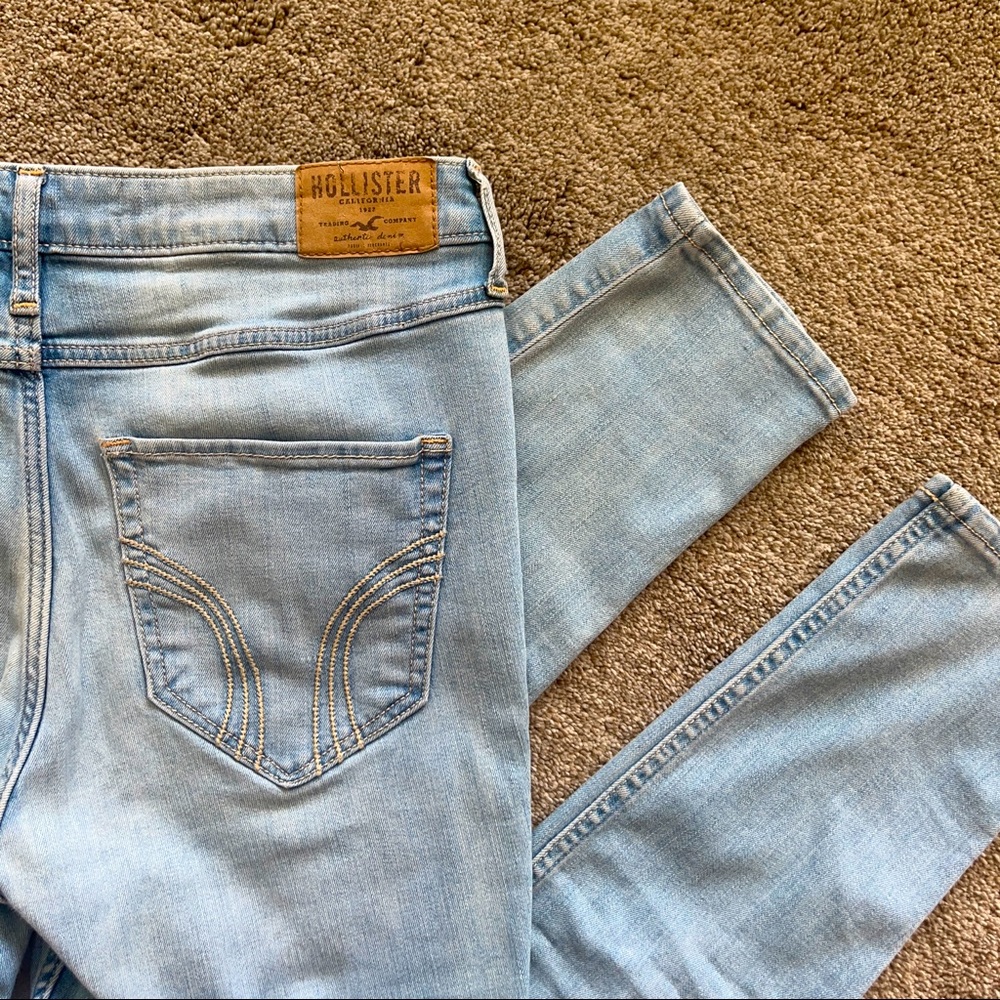 Hollister light-wash skinnies!